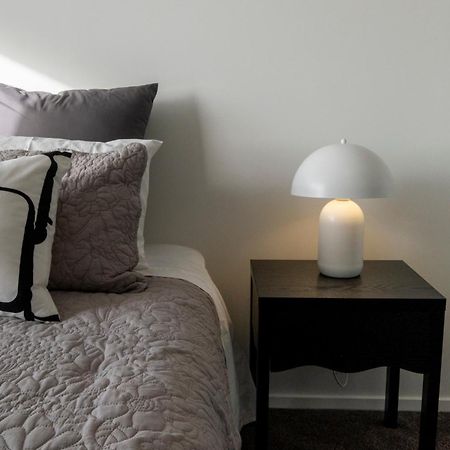 Luxury 2 Bed Townhome In Cbd Christchurch Kültér fotó