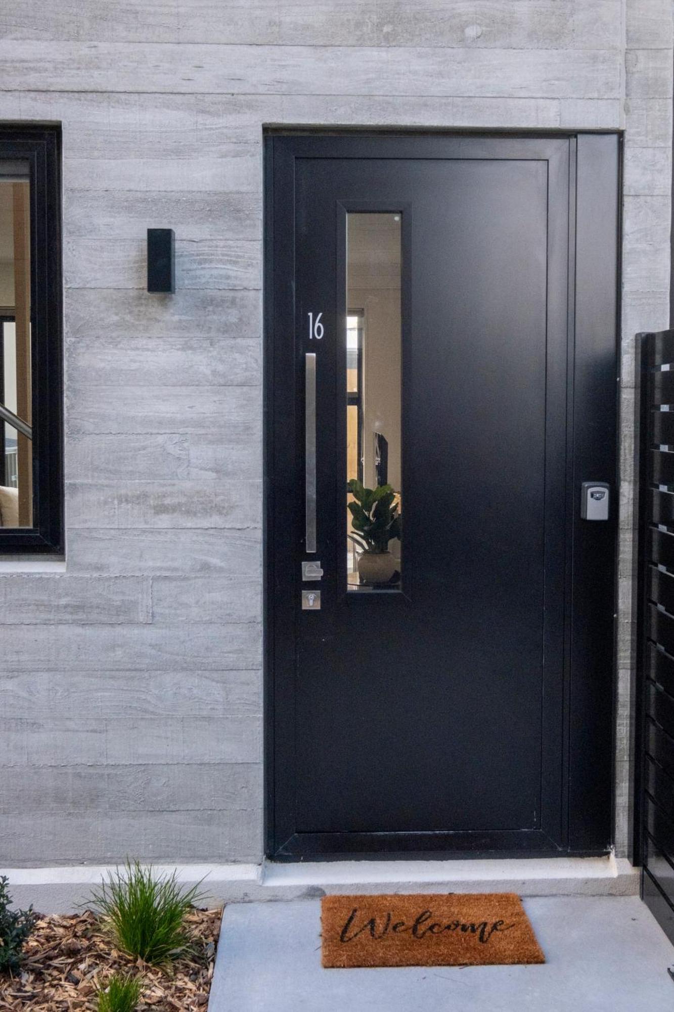 Luxury 2 Bed Townhome In Cbd Christchurch Kültér fotó